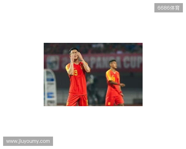 直播吧:邵佳一观摩熊猫杯考察球员,国足可能年底或明年初集中 直播吧:邵佳一观摩熊猫杯考察球员,国足可能年底或明年初集中